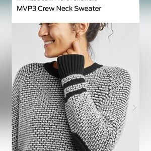 TITLE NINE. KRIMSON KOVER. MVP3 crew neck sweater. Black/white. Size L.